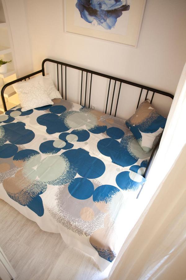 Authentic Charming Apartment/Wifi/Air Conditioning Valencia Bagian luar foto